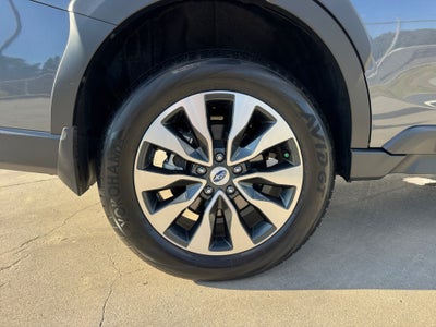 2025 Subaru Outback Touring XT