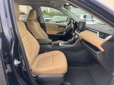 2021 Toyota RAV4 Hybrid XLE Premium